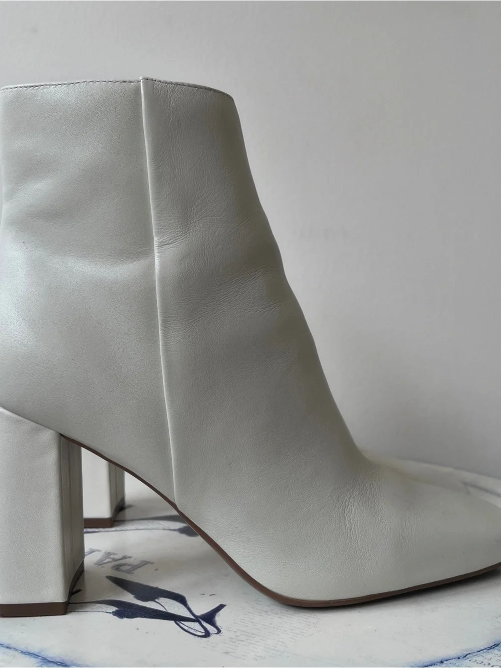 Marc Fisher NEBULA Bone White Leather Square-Toe Women’s Ankle Heeled Boots 8